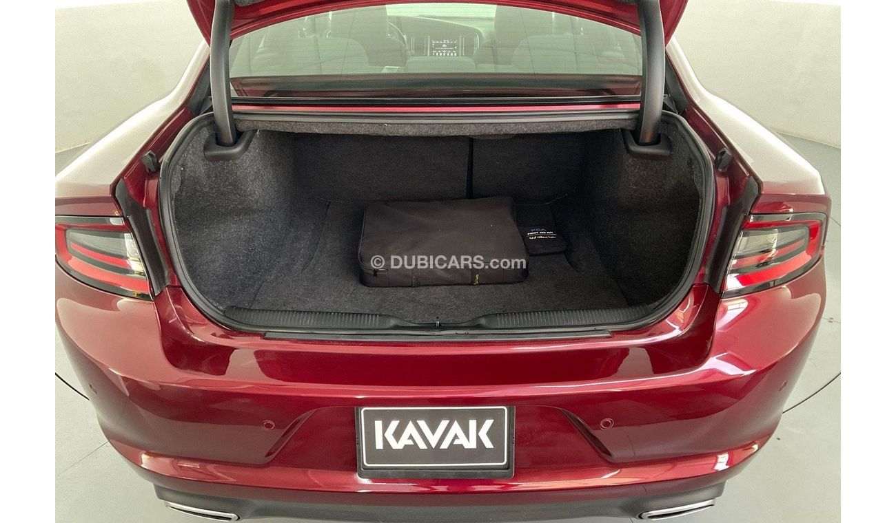 Dodge Charger SXT / SE