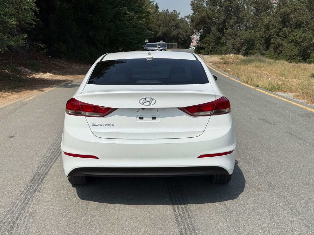 Hyundai Elantra GL 2.0L