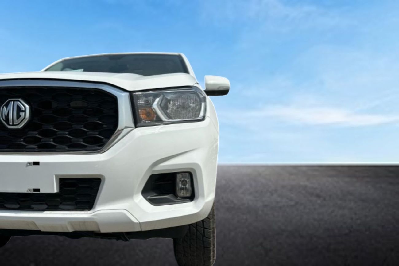 MG T60 2.4L PETROL D/C M/T 4WD