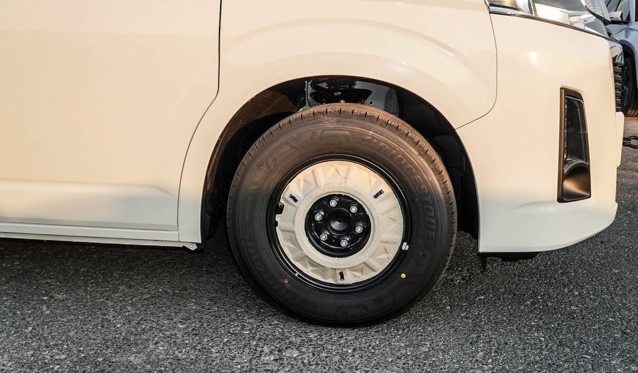 Toyota Hiace HIACE HIGHROOF PETROL AUTO 3.5L, GL - 2025