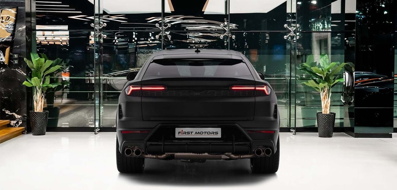 لامبورغيني اوروس 4.0L V8 Twin-Turbocharged Engine + eMotor