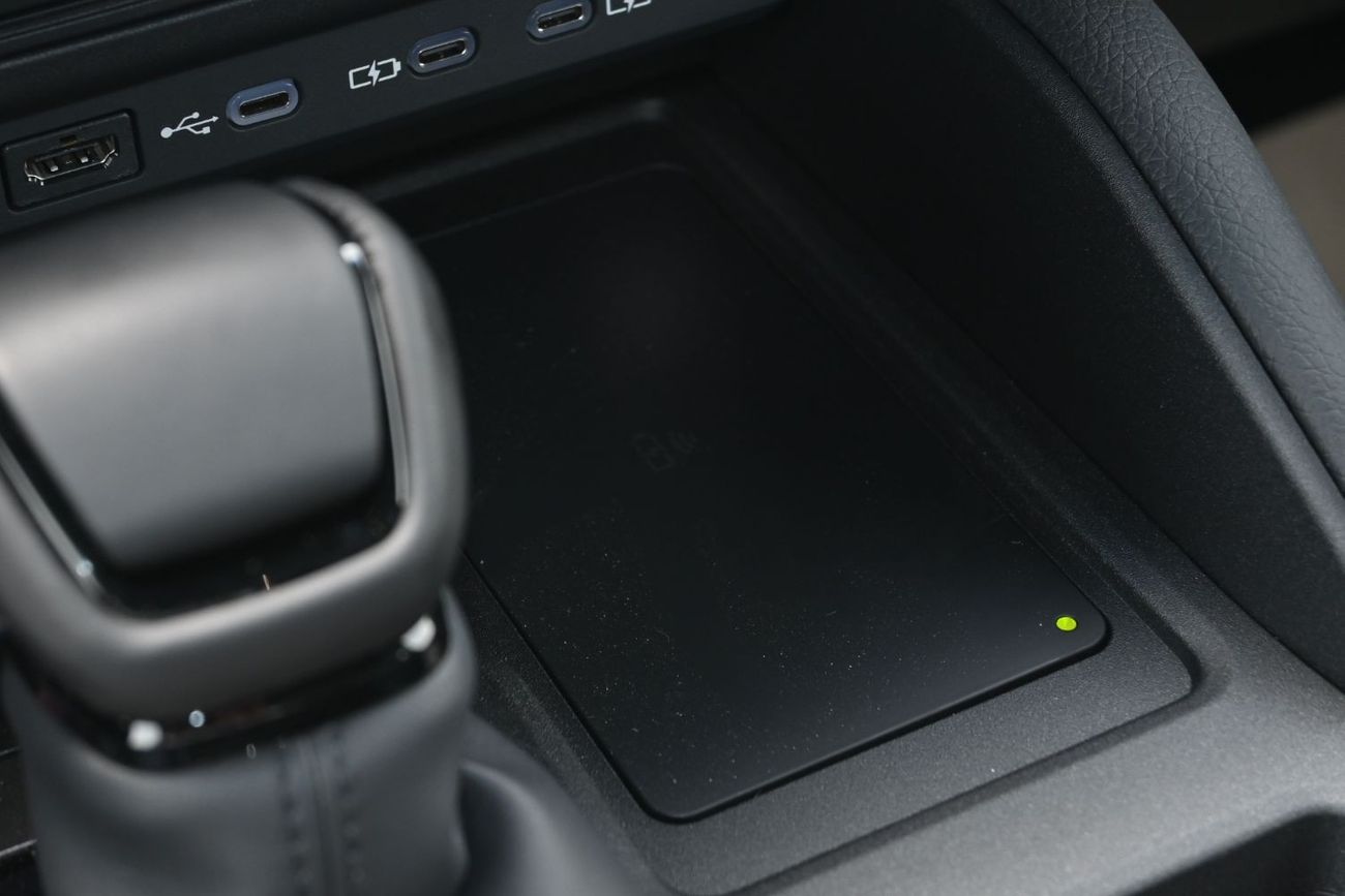 تويوتا برادو Toyota Land Cruiser Prado VX-L, 2.4L Turbo, 4WD