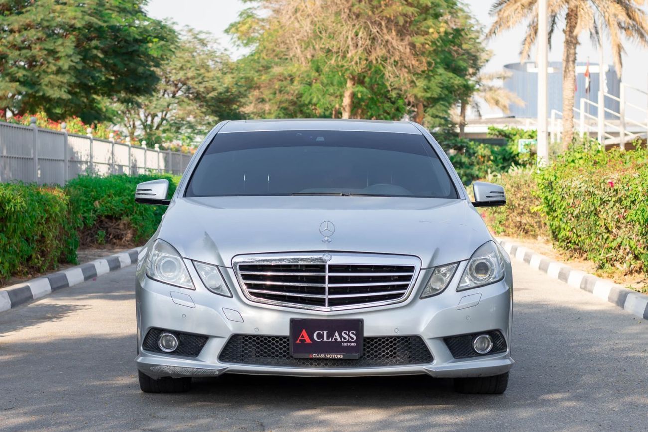 Mercedes-Benz E 350 Mercedes-Benz E350 2010, 3.5L V6, Automatic, RWD. Mileage: 180,000 km. Excellent condition inside an