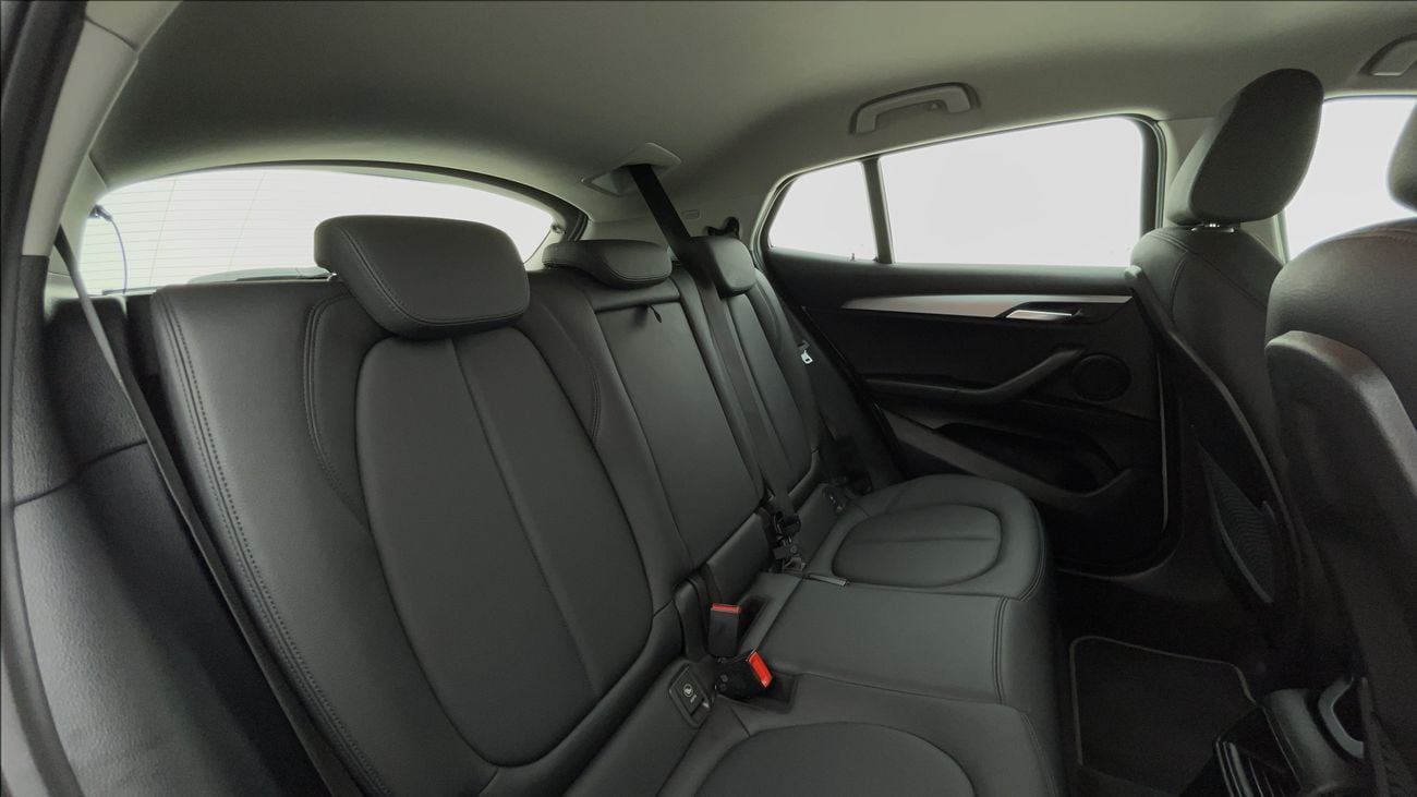 بي أم دبليو X2 SDRIVE 20I 2 | بدون دفعة مقدمة | اختبار القيادة في المنزل