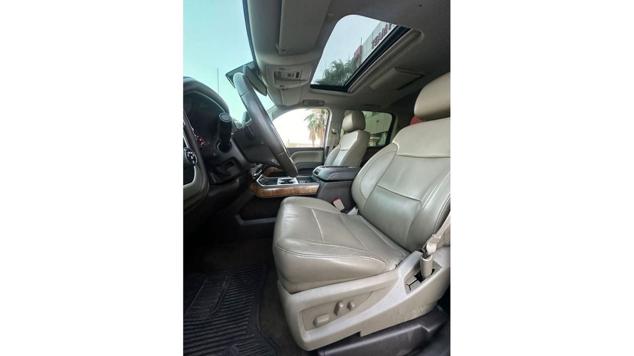 جي أم سي سييرا 1500 دينالي