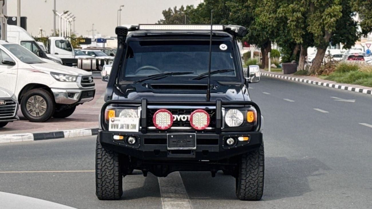 Toyota Land Cruiser Pick Up DOUBLE CABIN PICKUP | AWNING ROOF SIDE CAMPING TENT | RHD | 2018 | 4.5L DIESEL ENGINE | AIR SNORKEL