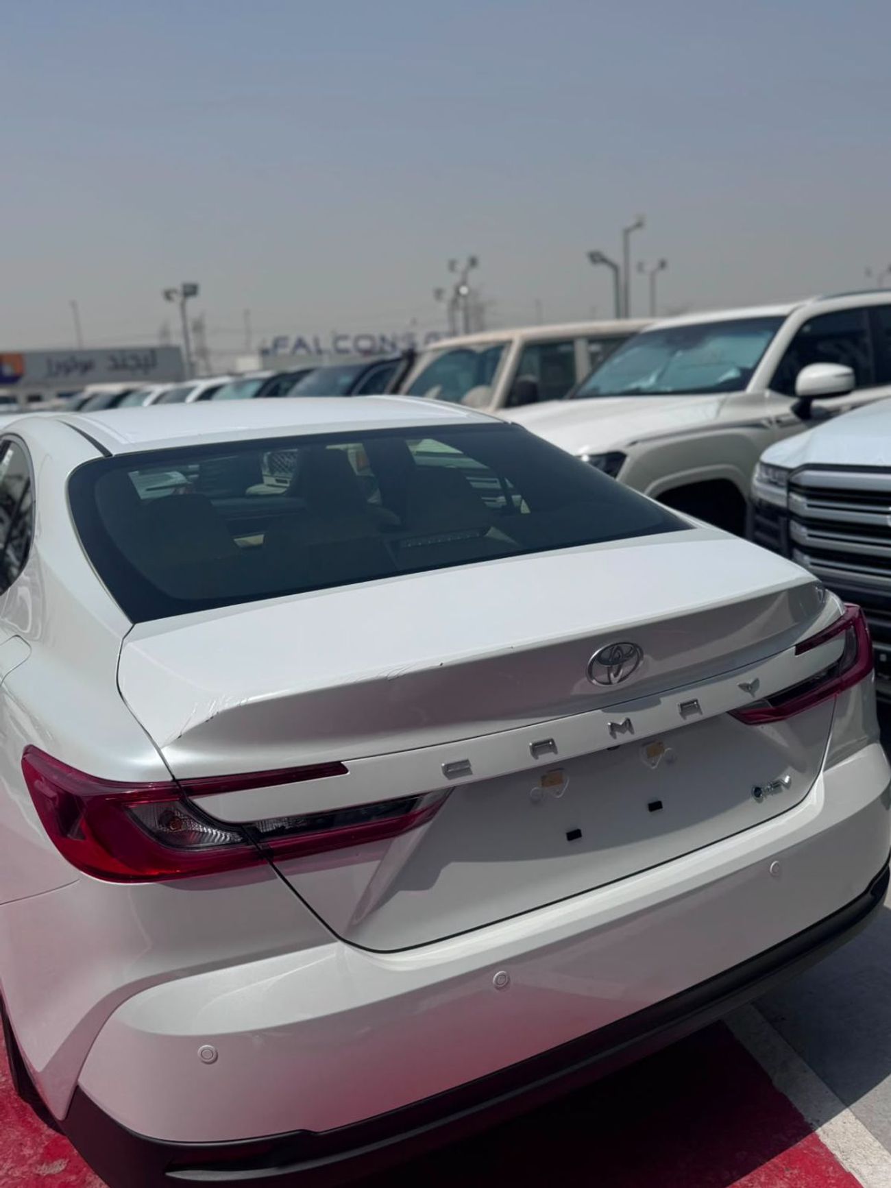 Toyota Camry GLE HEV