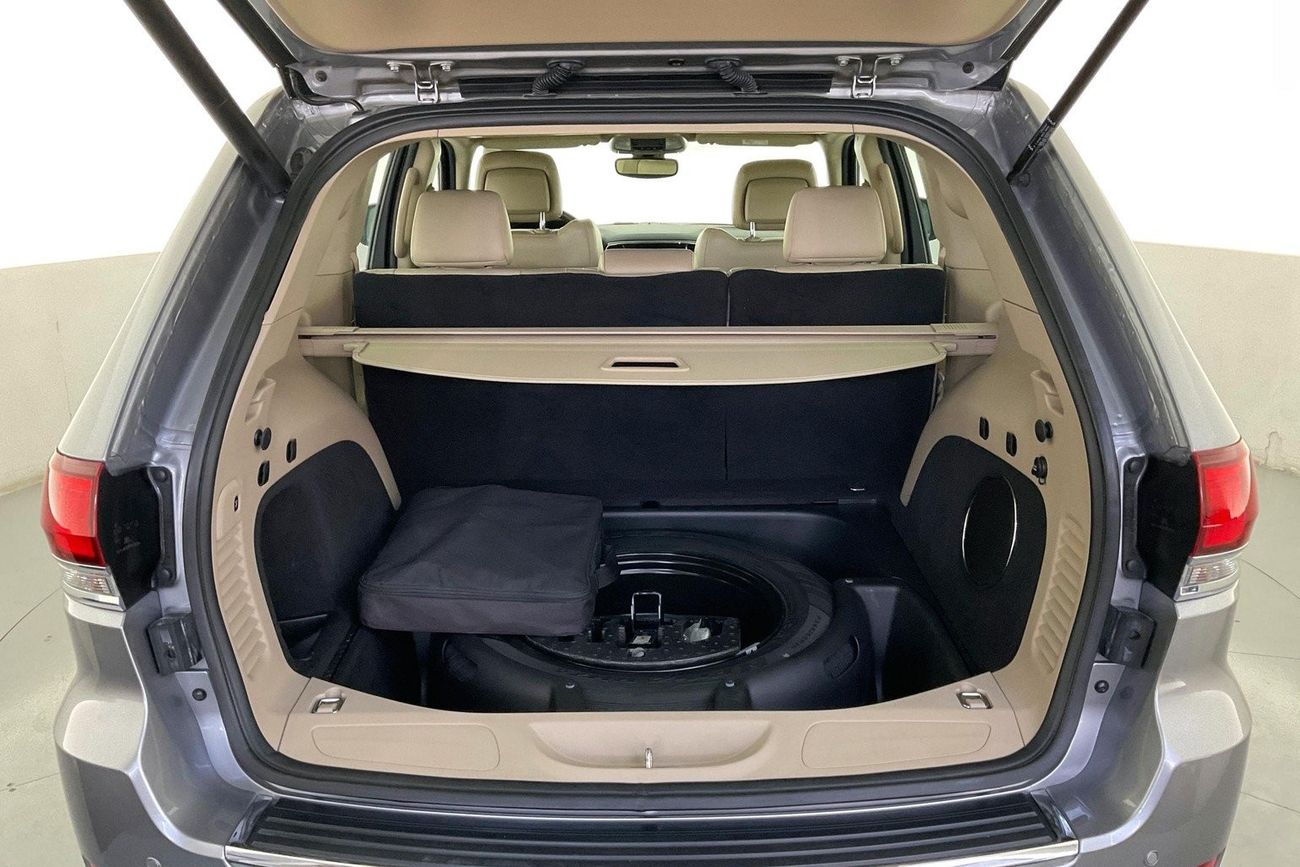 Volkswagen T ROC R-Line | 1 year free warranty | 0 Down Payment