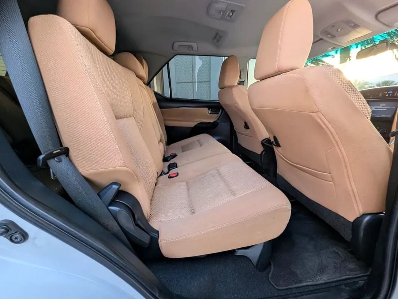 Toyota Fortuner EXR - V4 2.7L 4X4 - Original Paint - GCC Specs - Like New!