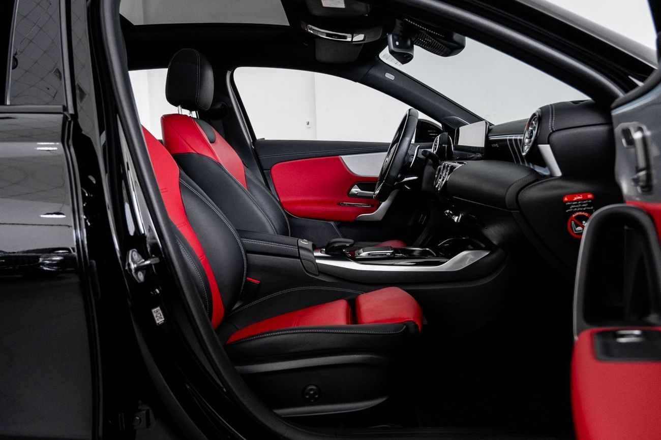 Mercedes-Benz A 35 AMG 4MATIC Hatchback