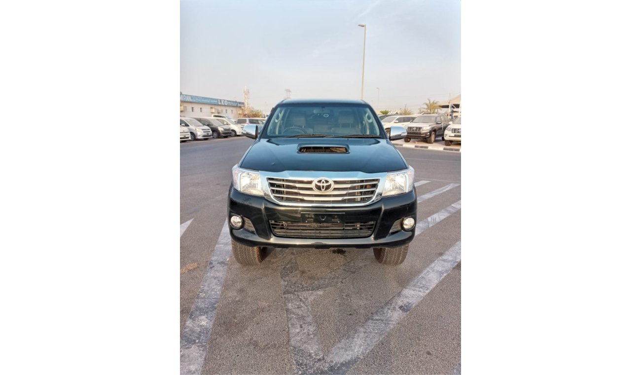 Toyota Hilux TOYOTA HILUX PICK UP MODEL 2012 COLOUR BLACK GOOD CONDITION ONLY FOR EXPORT