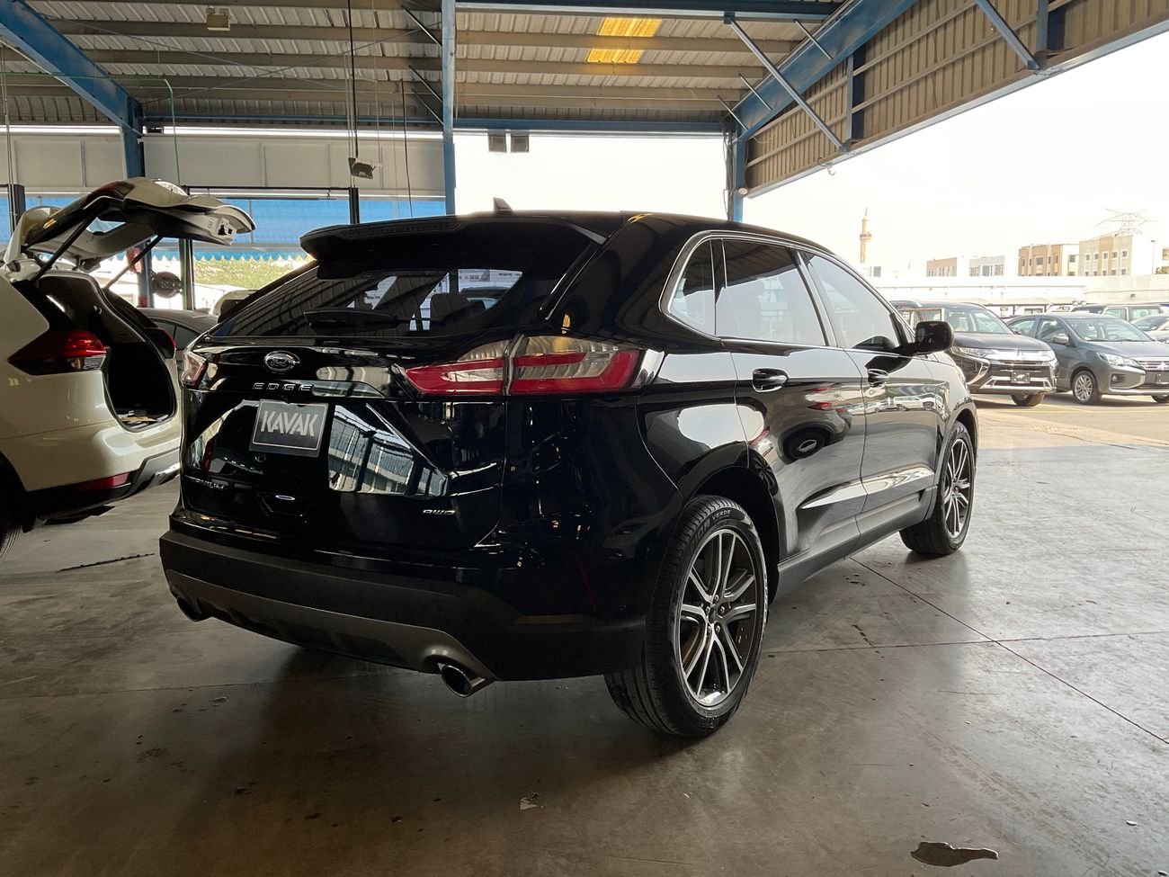 فورد إدج Titanium / Titanium Plus | شامل الضمان | 0 ﺪﻔﻋﺓ ﺃﻮﻟﻯ