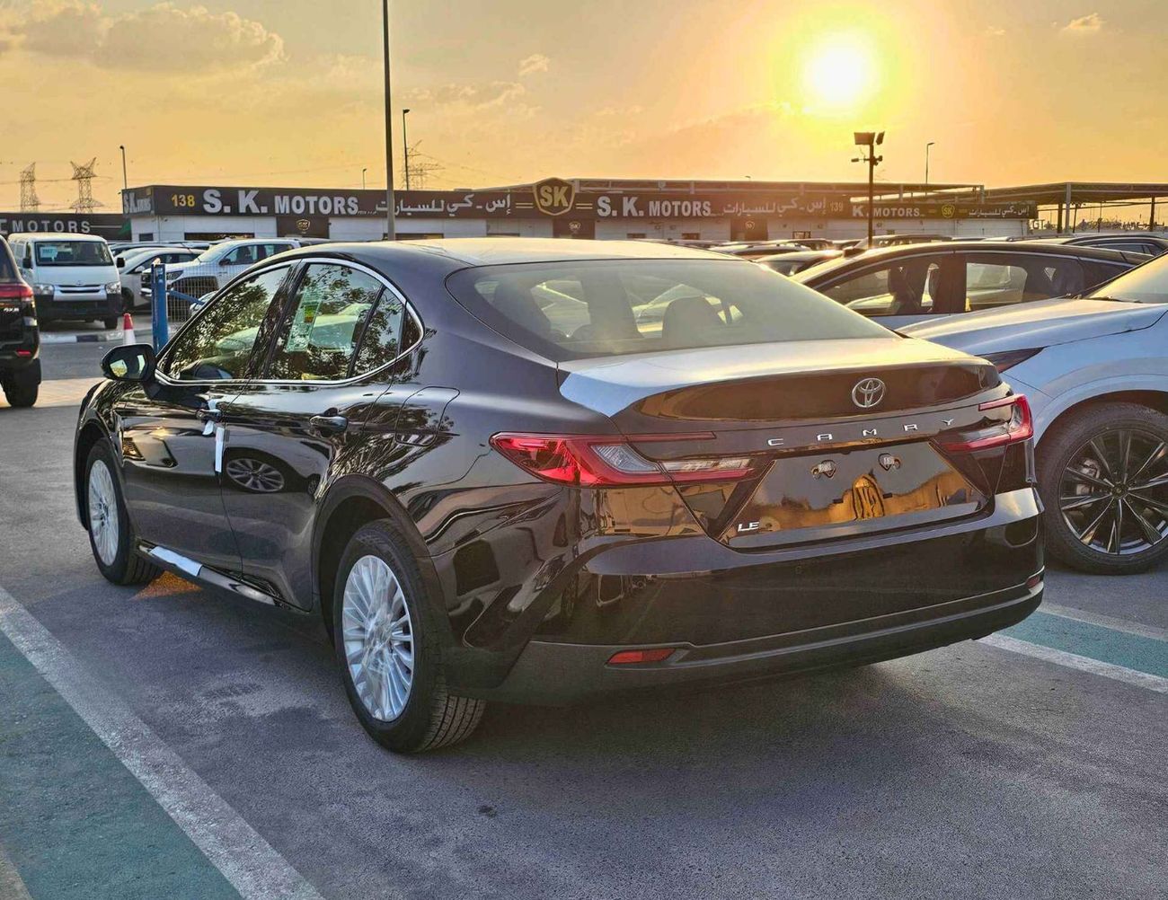 Toyota Camry LE / 2.5L V4 PETROL / DRIVER POWER SEAT / SUNROOF (CODE # LE)