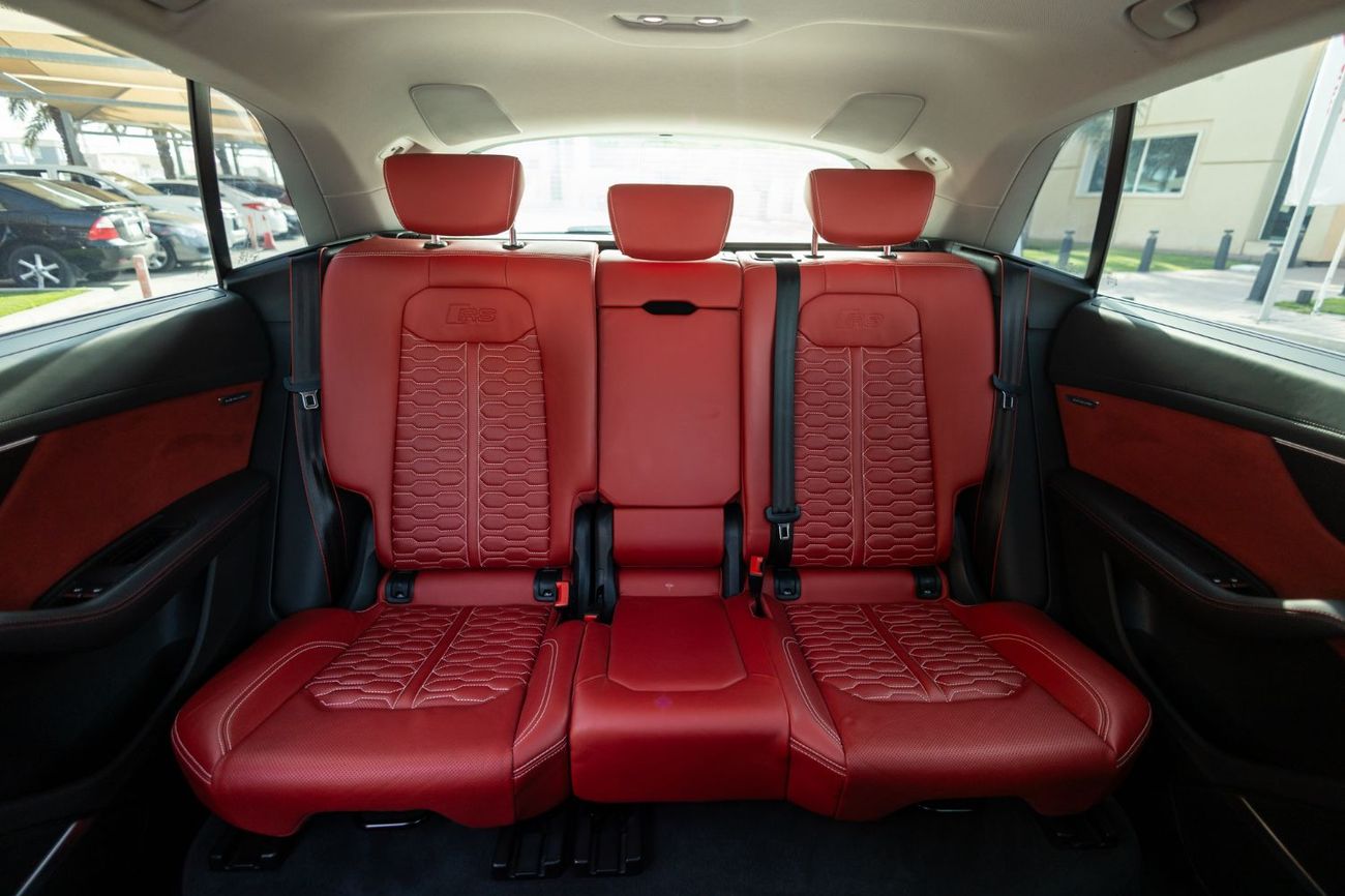 Audi RS Q8 TFSI quattro 4.0L