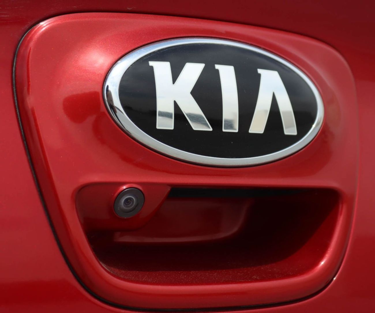 Kia Rio EX 1.4L (107 HP) Hatchback Kia Rio 1.4L 2020 GCC accident-free in excellent condition 683 P.M