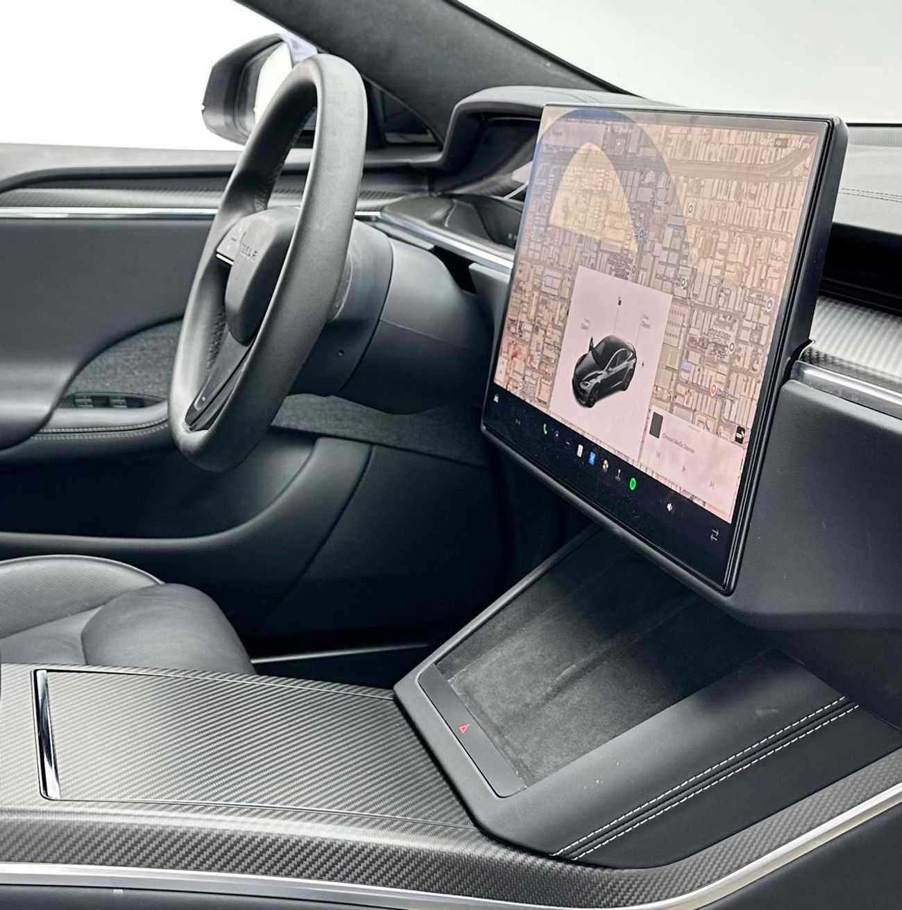 Tesla Model S Plaid (AWD) 2023 Tesla Model S Plaid, May/2027 Tesla Warranty, Tesla Full Service History, GCC