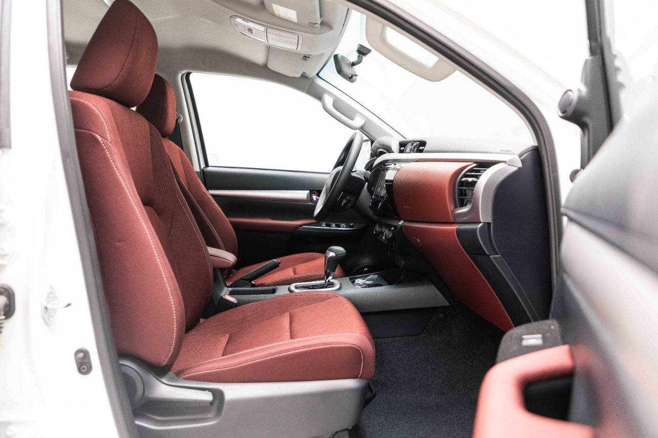 Toyota Hilux Double Cab 2.7L - Super White Inside Red | Export Only