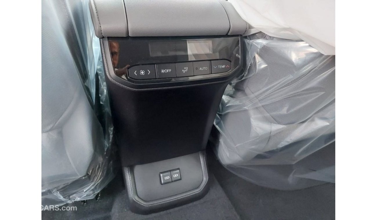 Toyota Highlander GLE 2023 Grey Color 2.5L petrol///Hybrid Awd with RADAR ( for local registration +10%)