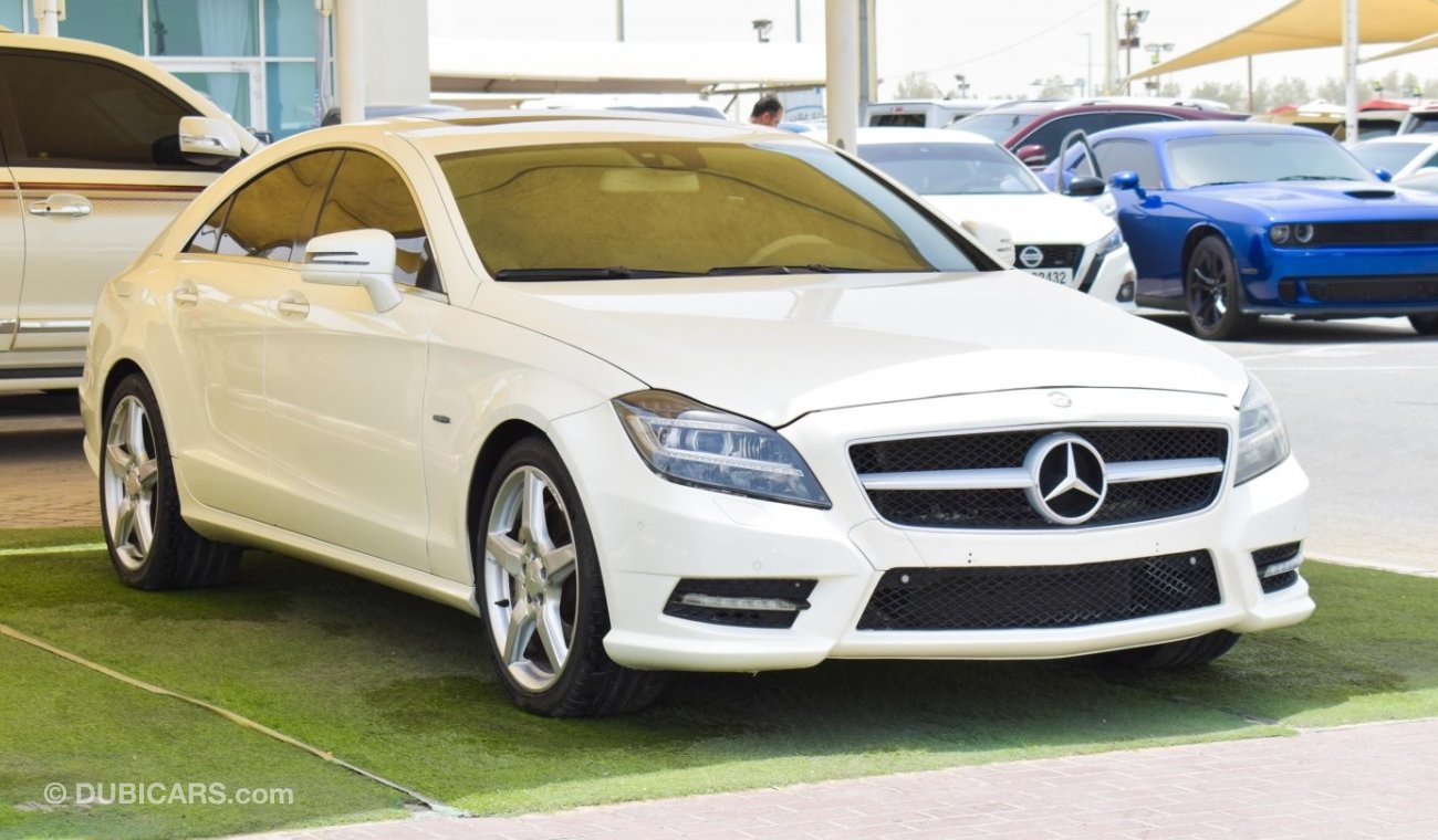 مرسيدس بنز CLS 500