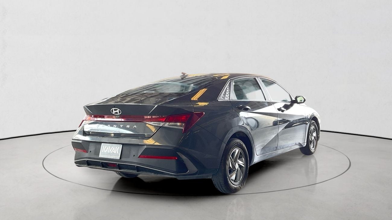 هيونداي إلانترا 1.6 GL AUTO SMART | شامل الضمان | 0 ﺪﻔﻋﺓ ﺃﻮﻟﻯ