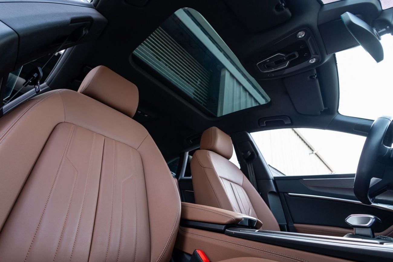 أودي A7 45 TFSI S-Line 2.0L