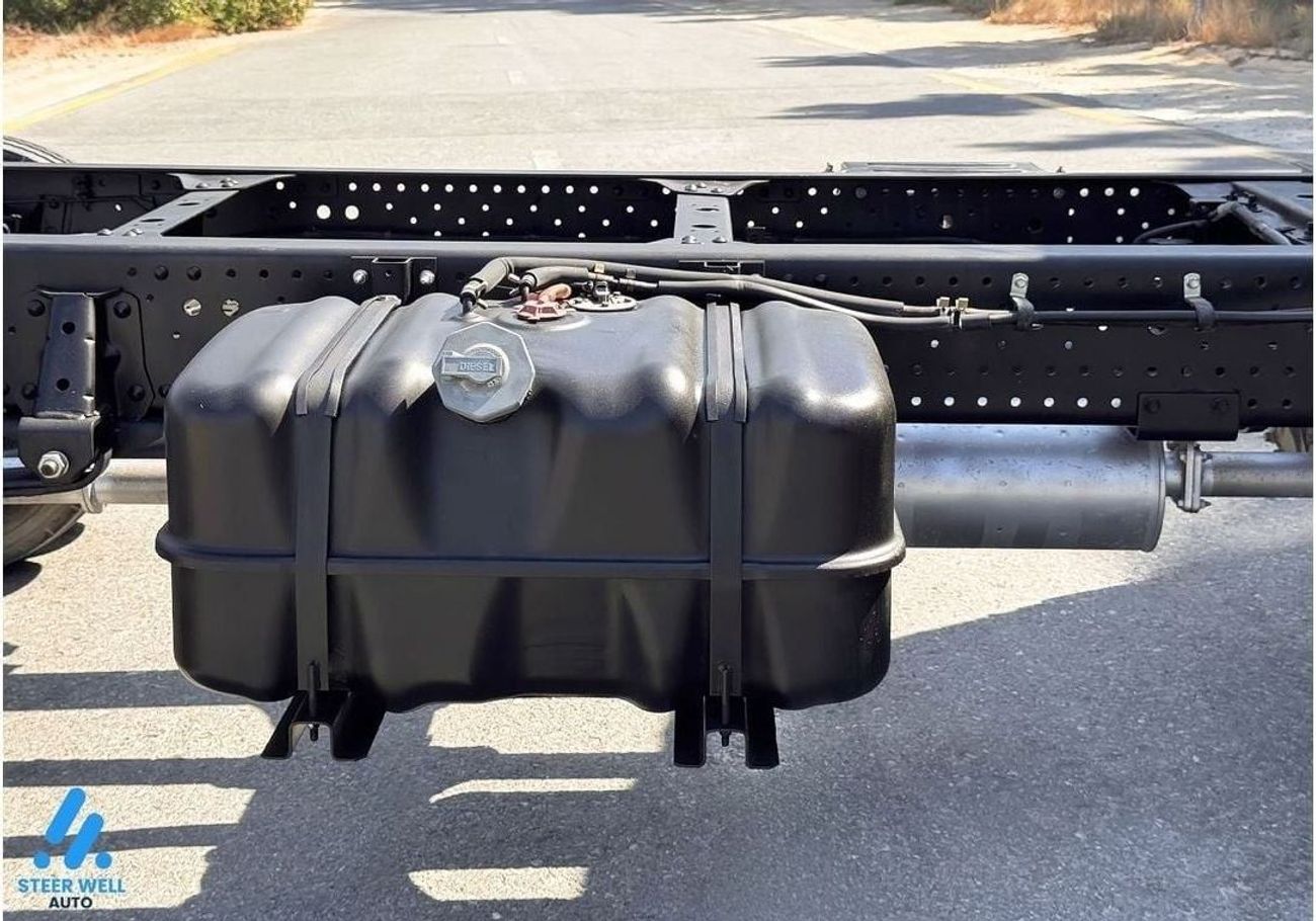 Isuzu NPR Reward 3.0L RWD 3 Ton / 14 Ft. Short Chassis / Good Performance / Book Now!