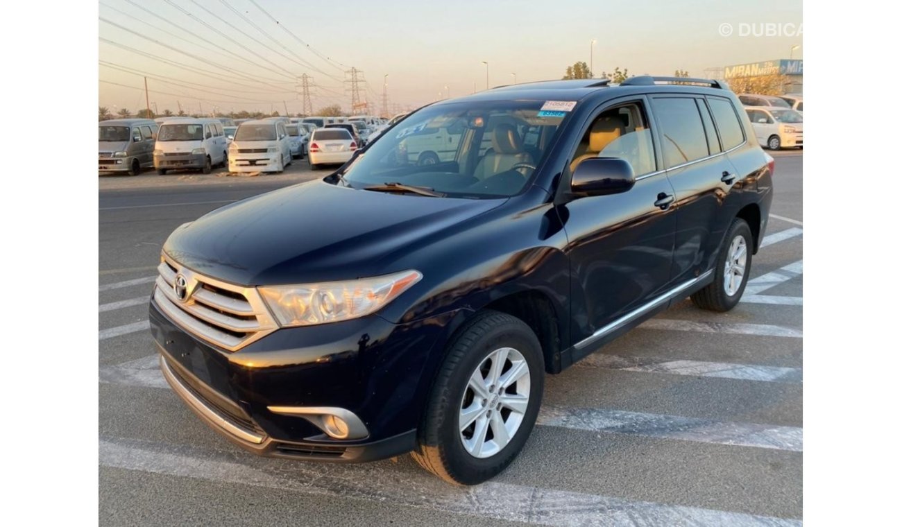 تويوتا هايلاندر 2013 TOYOTA HIGHLANDER 4WD / Full Option / Perfect Condition