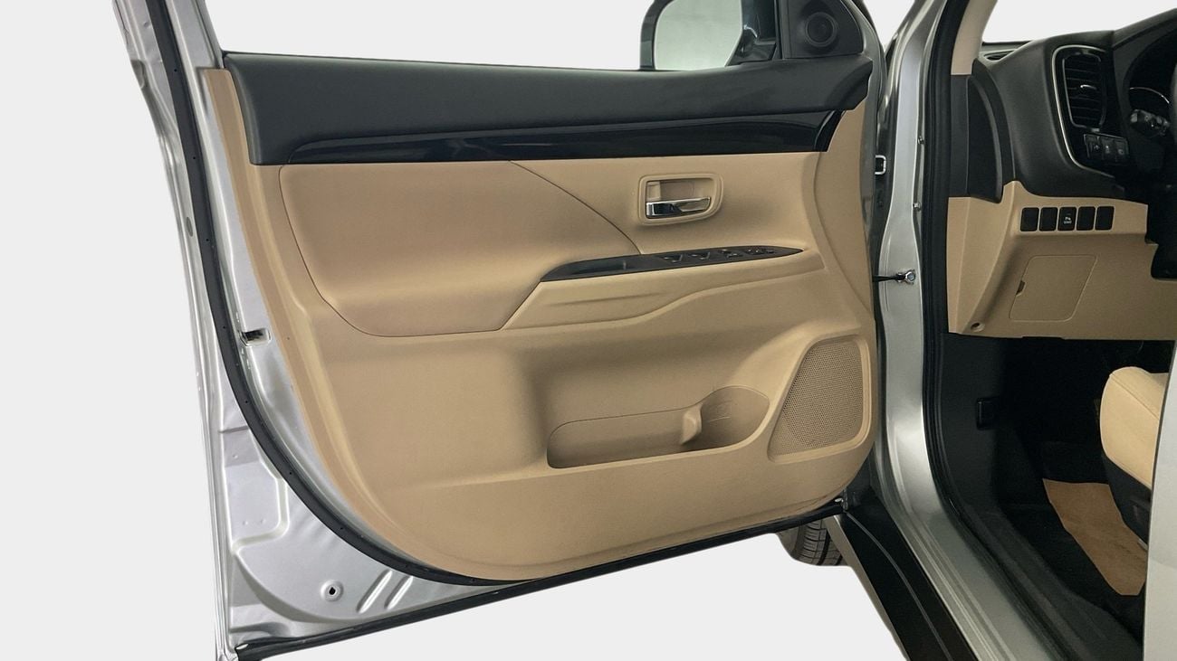 Mitsubishi Outlander GLX Basic 2.4L (5 Seater) GLX Basic | Guaranteed Warranty | 0 Down Payment