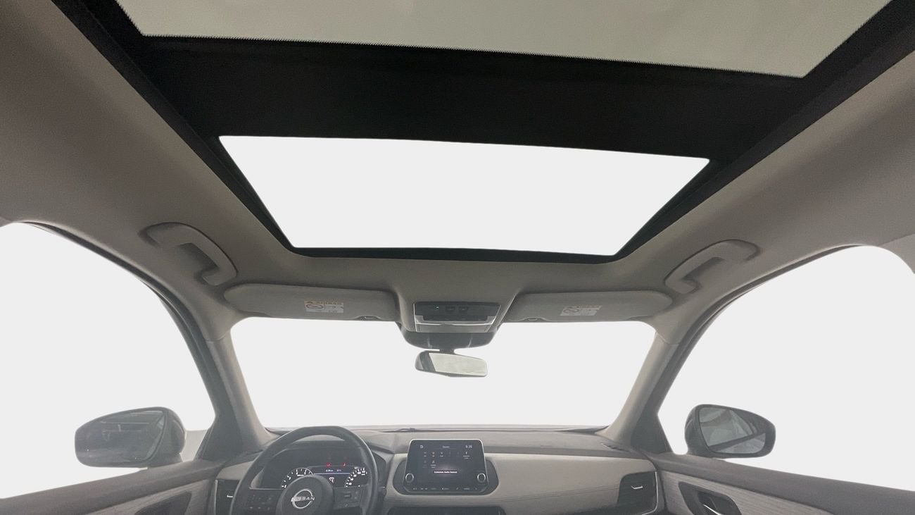 نيسان إكس تريل 2.5 SV 4WD 7STR AUTO | شامل الضمان | 0 ﺪﻔﻋﺓ ﺃﻮﻟﻯ