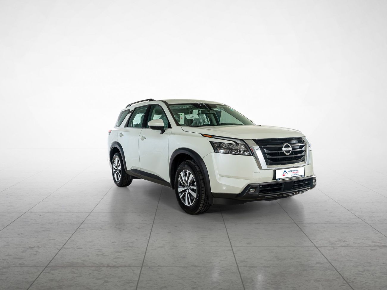 Nissan Pathfinder Luxury 5.6L S 3.5