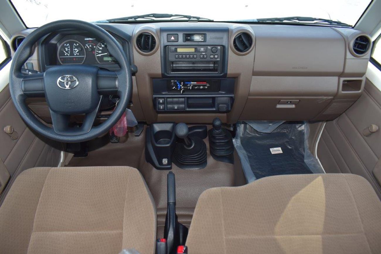 Toyota Land Cruiser 70 V8 4.5L Diesel 4WD 9 Seater Manual Transmission - 2024