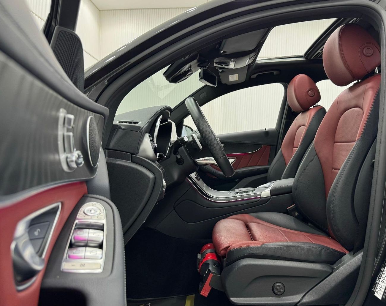 Mercedes-Benz GLC 200 2023 Mercedes Benz GLC200 AMG 4MATIC, Jan 2028 Mercedes Warranty + Service Pack, Very Low Kms, GCC