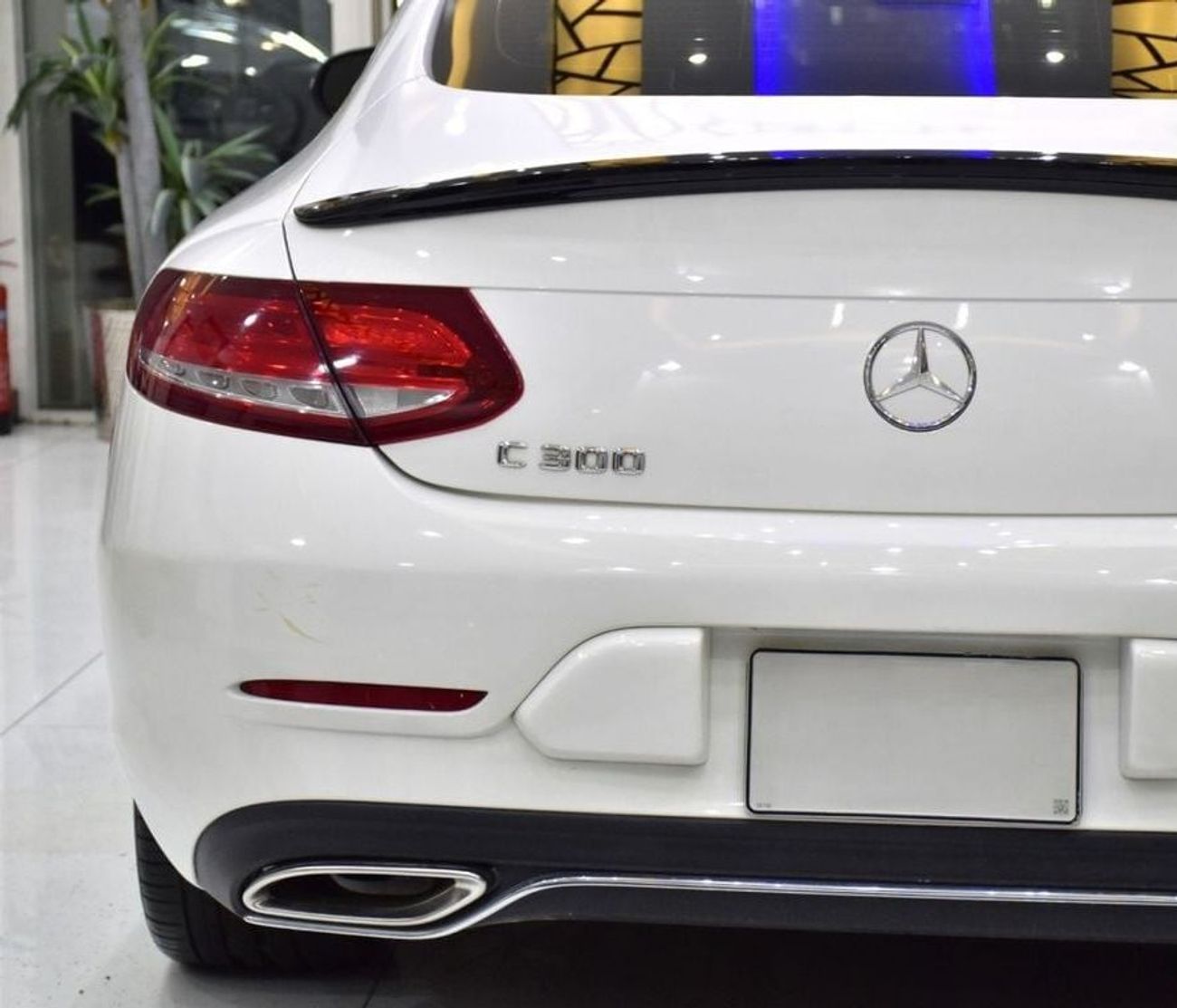 مرسيدس بنز C 300 كوبيه EXCELLENT DEAL for our Mercedes Benz C300 4Matic ( 2017 Model ) in White Color American Specs