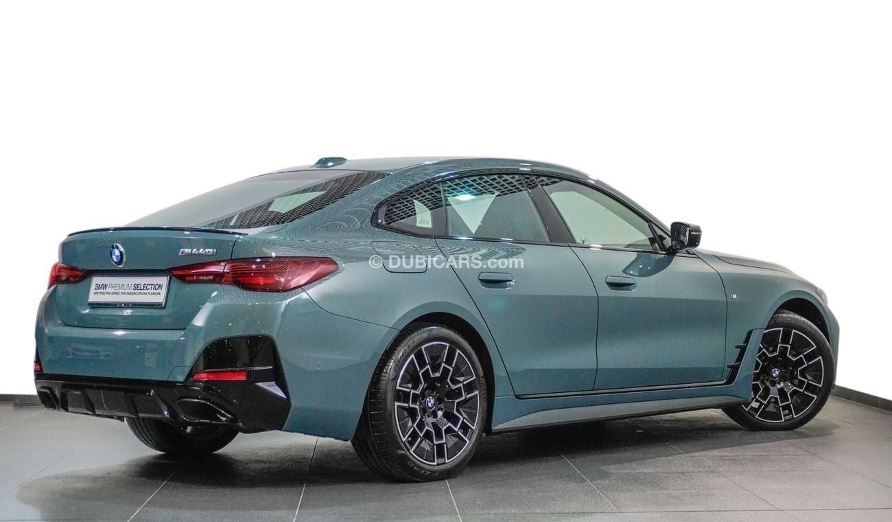 بي أم دبليو M440i XDRIVE 3.0 L V6