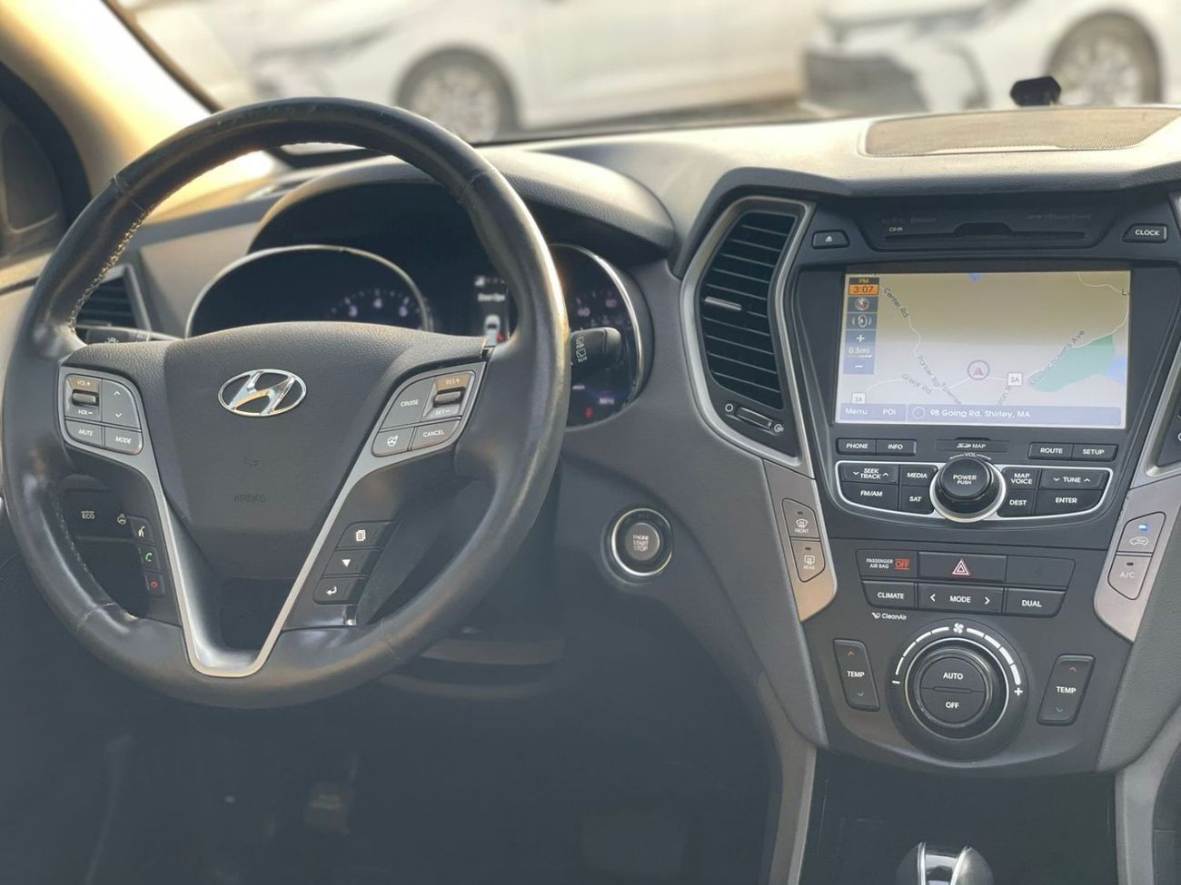 هيونداي سانتا في 2015 Hyundai Santa Fe Sports Ultimate Full Option Panoramic - 2.0L V4 Turbo - AWD 4x4 - Full Screen