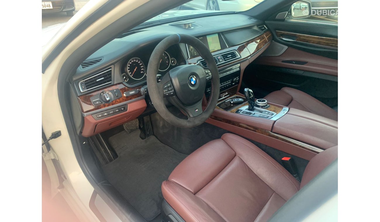 بي أم دبليو 750 BMW 750Li_2013_Excellent_Condihion