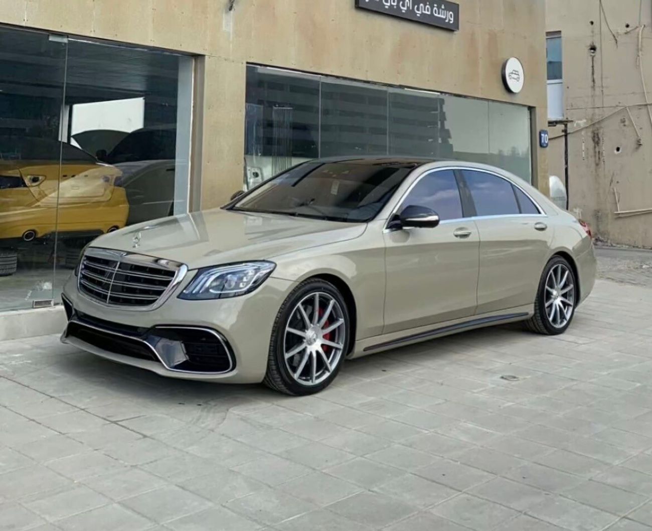 Mercedes-Benz S 500