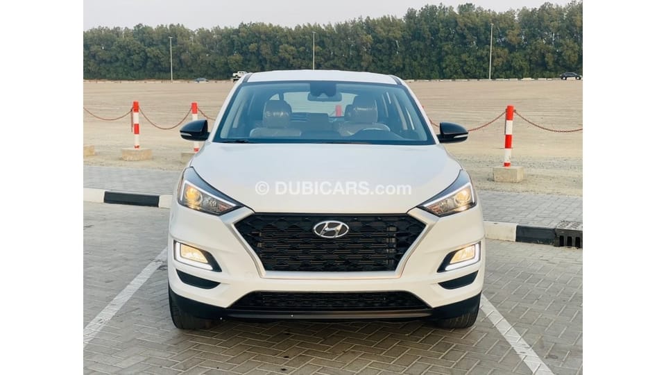 Used Hyundai Tucson 2.0L 2019 for sale in Sharjah - 672292