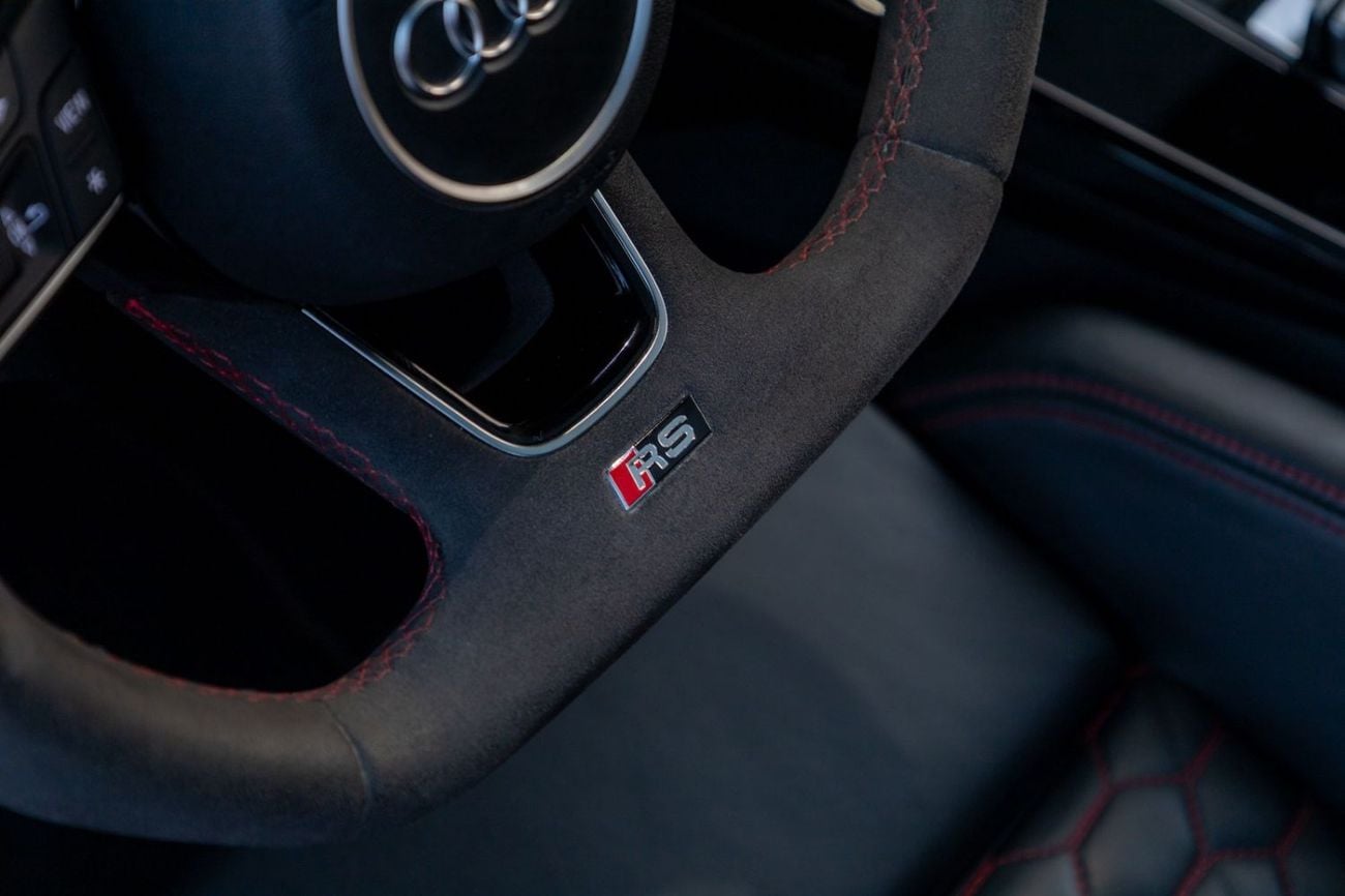 أودي RS3 TFSI quattro