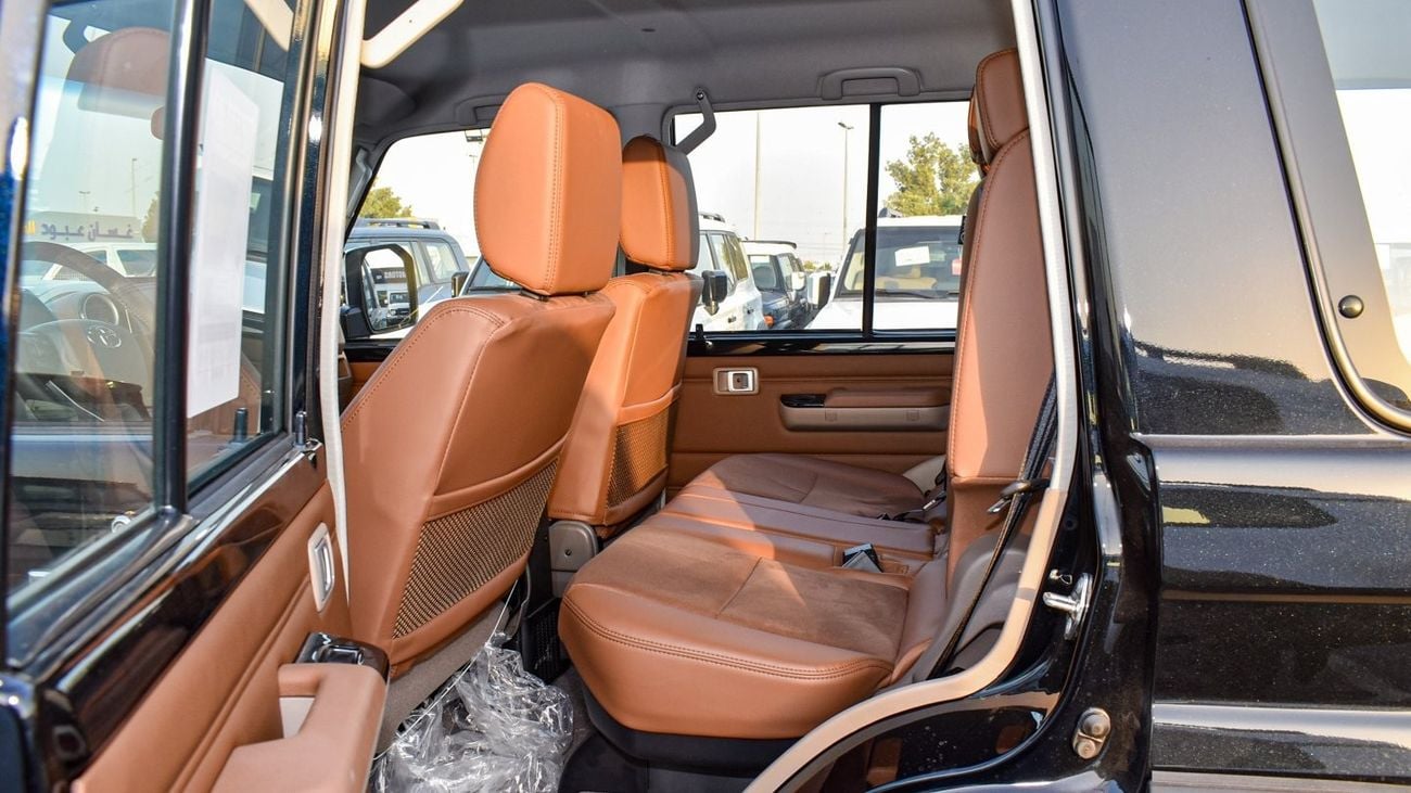 Toyota Land Cruiser 70 4.0L V6 A/T