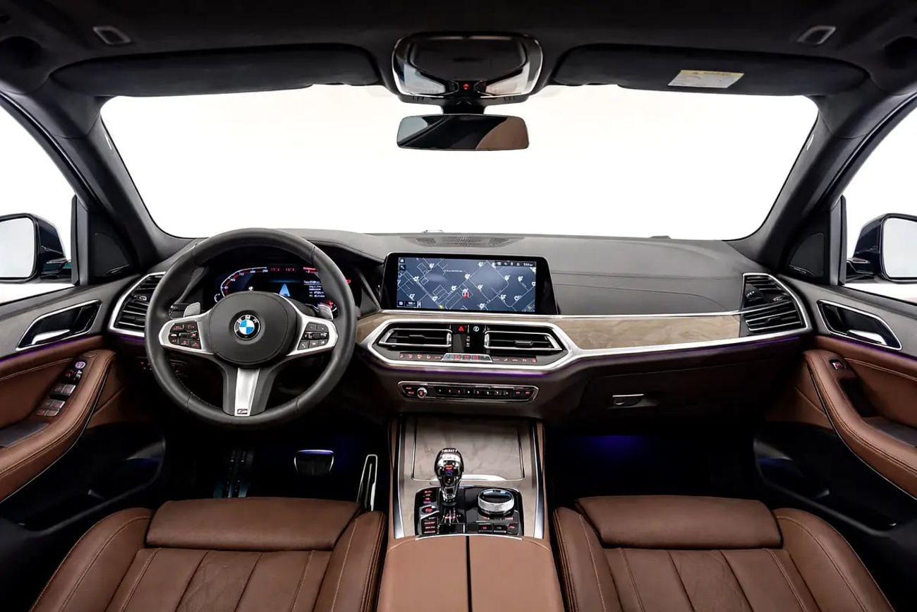 BMW X7 40i M Sport Pure 3.0L (335 HP)