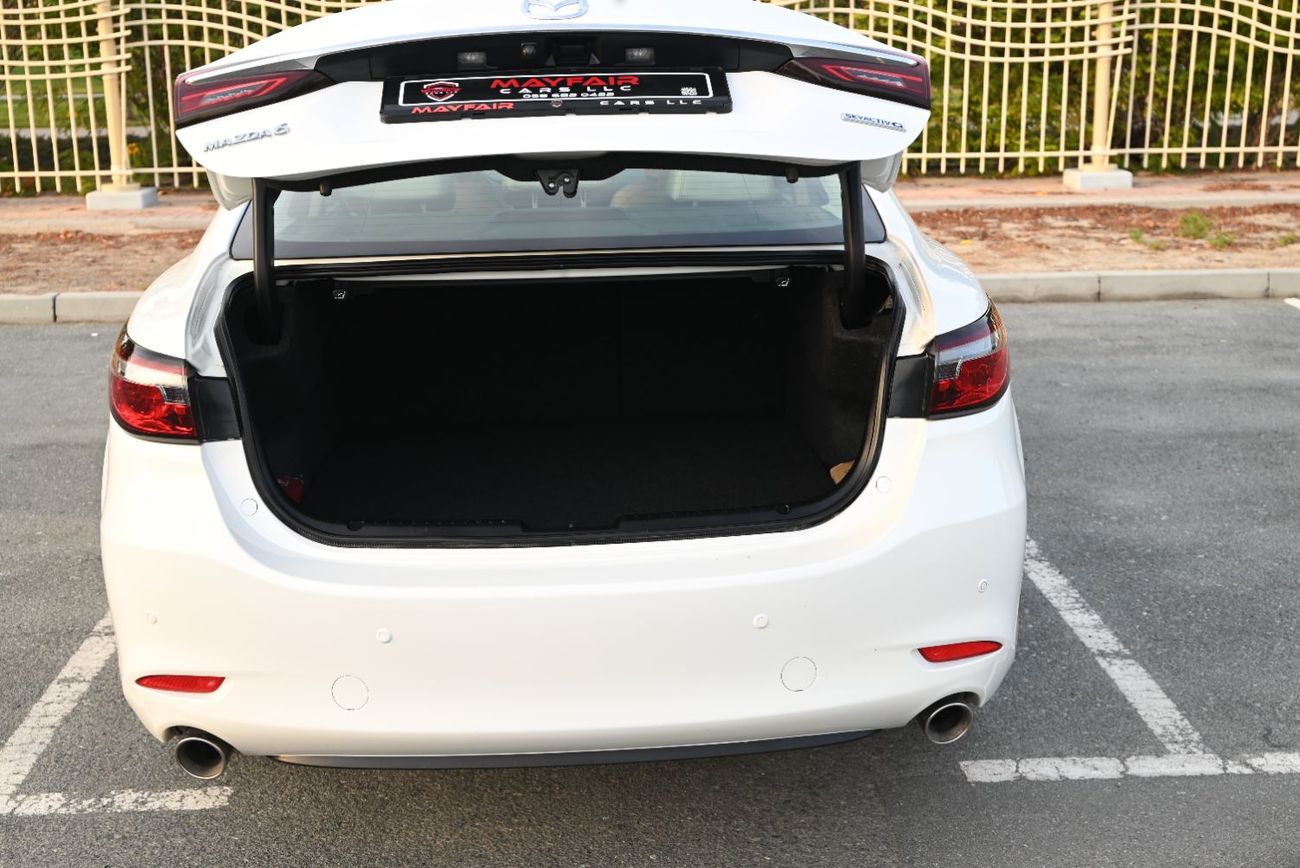 Mazda 6 V 2.5L (184 HP) EMI 920 AED - ACCIDENT FREE - MAZDA 6 V-GRADE 2022 - LOW MILEAGE - MINT CONDITION - 