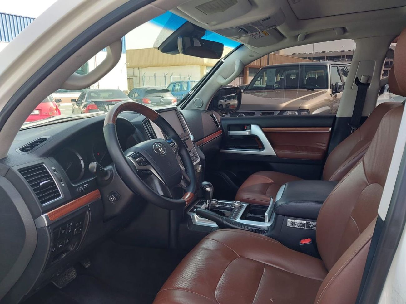 Toyota Land Cruiser TOYOTA LANDCRUISER VXR V8 5.7