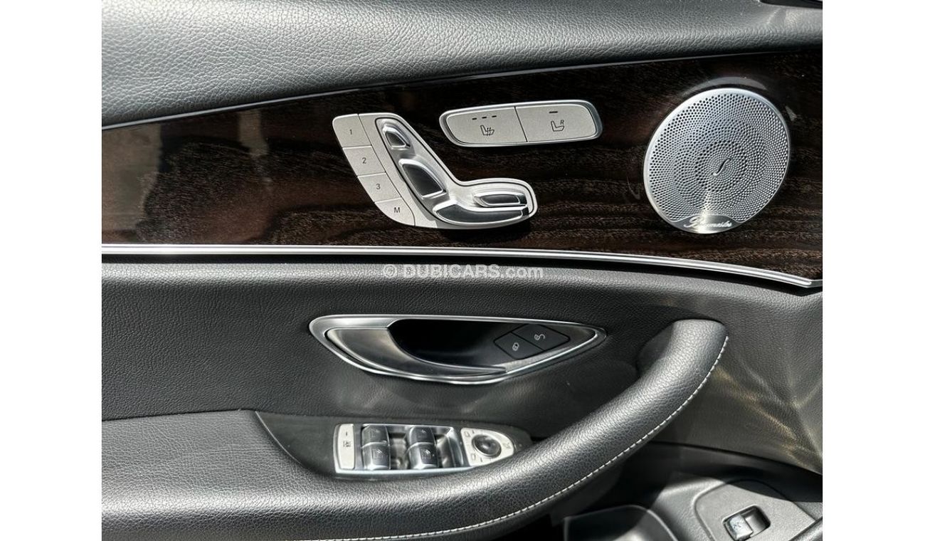 مرسيدس بنز E 450 4MATIC