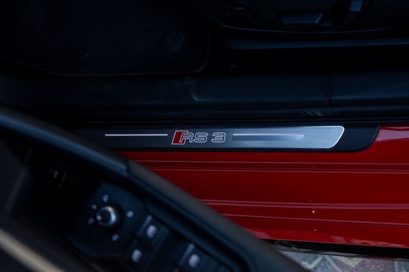 أودي RS3 TFSI quattro