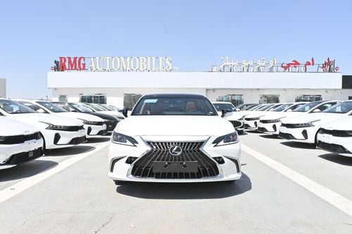 Lexus ES350 Exclusive 3.5L Lexus ES350 3.5L V6 Petrol, Color White Model 2025