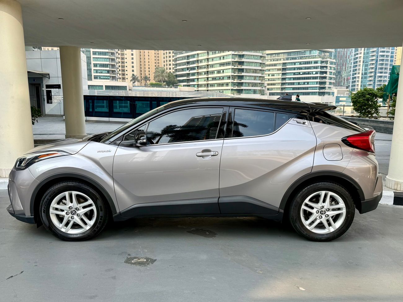 تويوتا CHR VX 1.8L (96 HP)