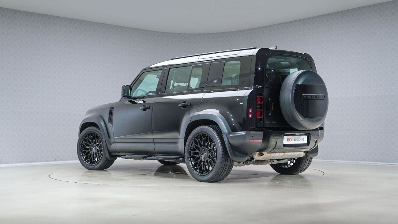 لاند روفر ديفندر 110 SE P300 2.0L
