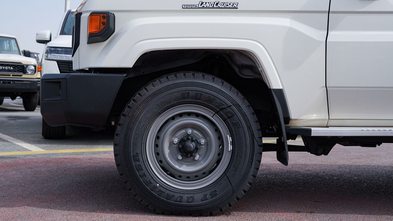 تويوتا لاند كروزر 70