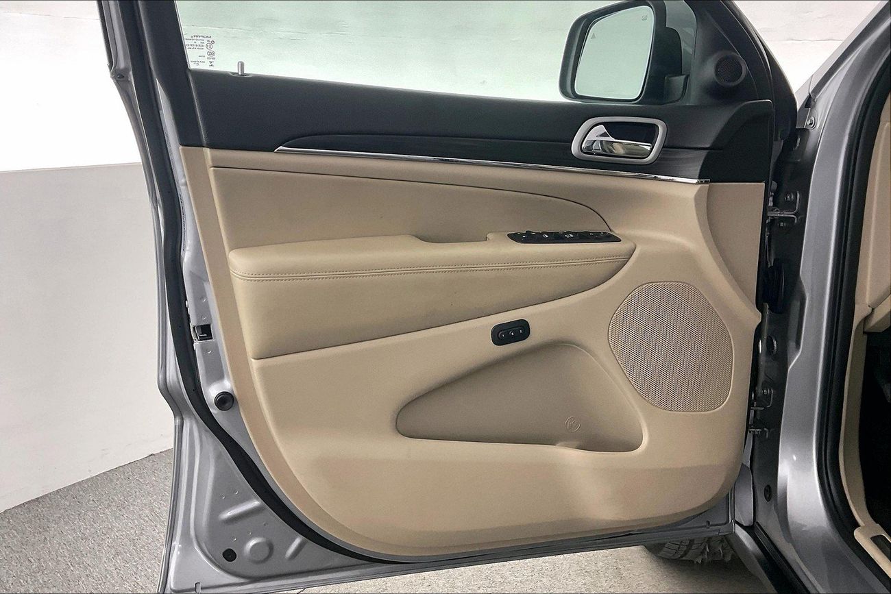 Jeep Grand Cherokee Limited | Guaranteed Warranty | 0 Down Payment